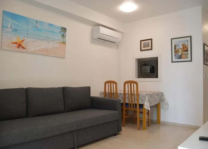 Gemelos Iv Loysan Apt. With Pool * בנידורם